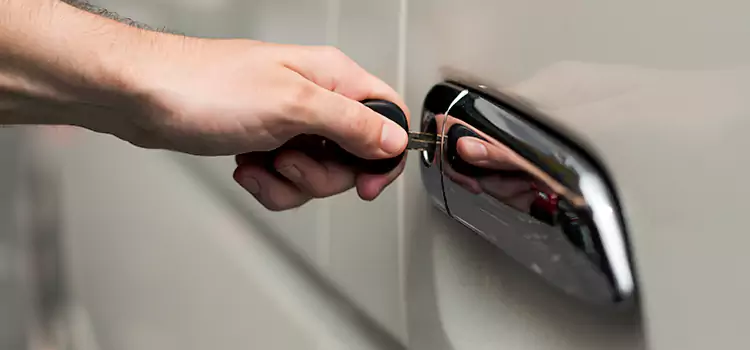 Why Choose Our Auto Locksmith Team in West Chicago, IL?