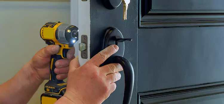 Locksmith Emergency Service West Chicago