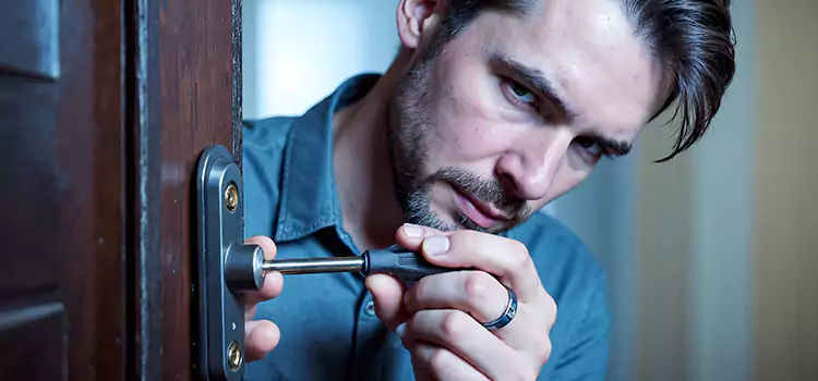 Eviction Locksmith West Chicago